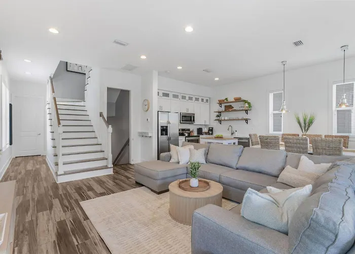 New! Coastal Luxe, Walk To Beach, Prime Location!
